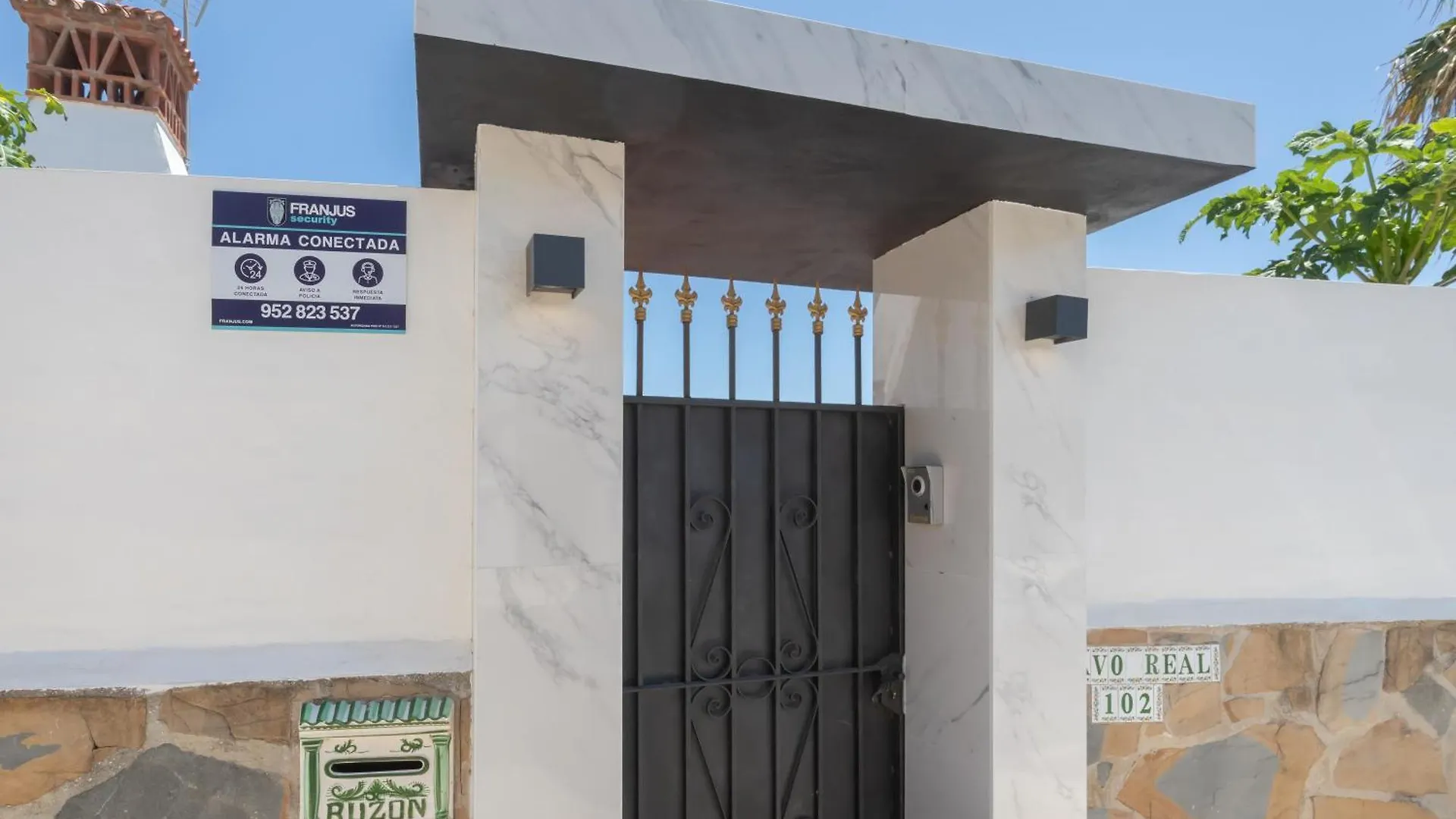 Apartment Villa Caribe Playa - Happy Rentals Marbella Spain