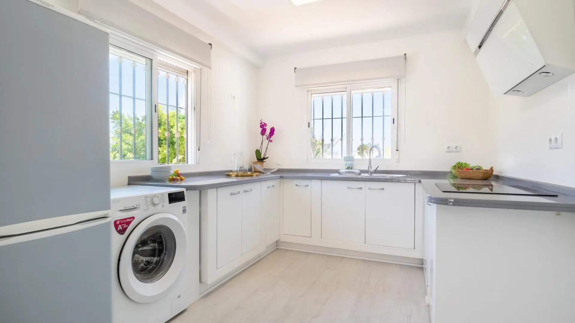 Villa Caribe Playa - Happy Rentals Marbella Apartment