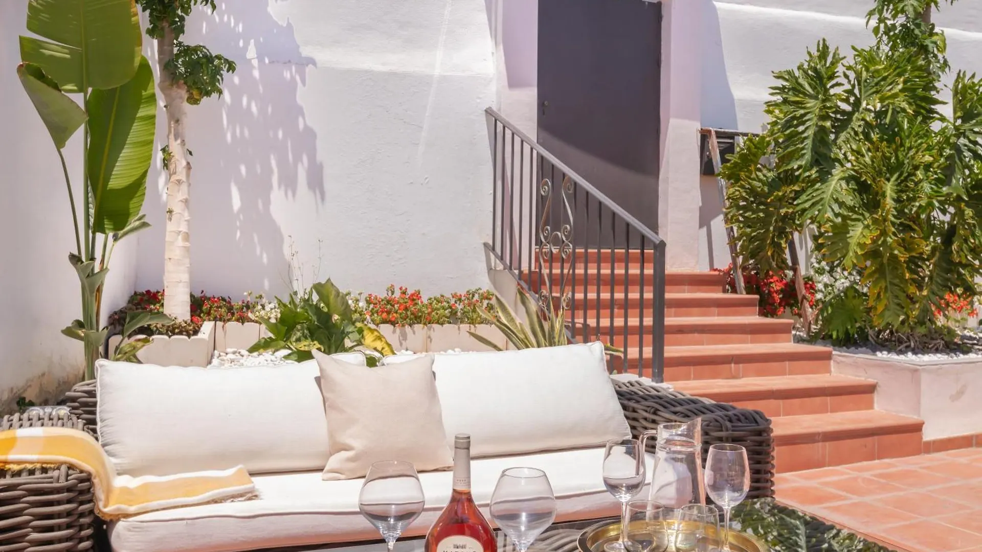 Apartment Villa Caribe Playa - Happy Rentals Marbella